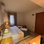 Yelken Hotel